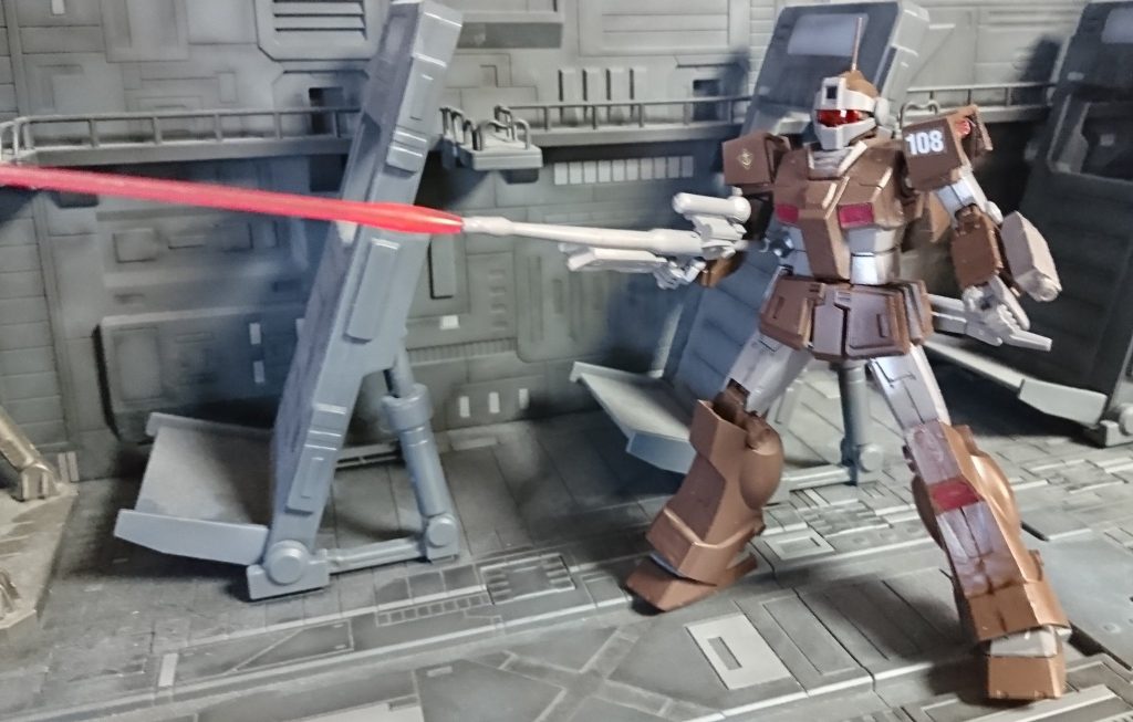 ジムスナイパーカスタム（ヘビーガンダムカラー）–3枚目/制作者：アレス