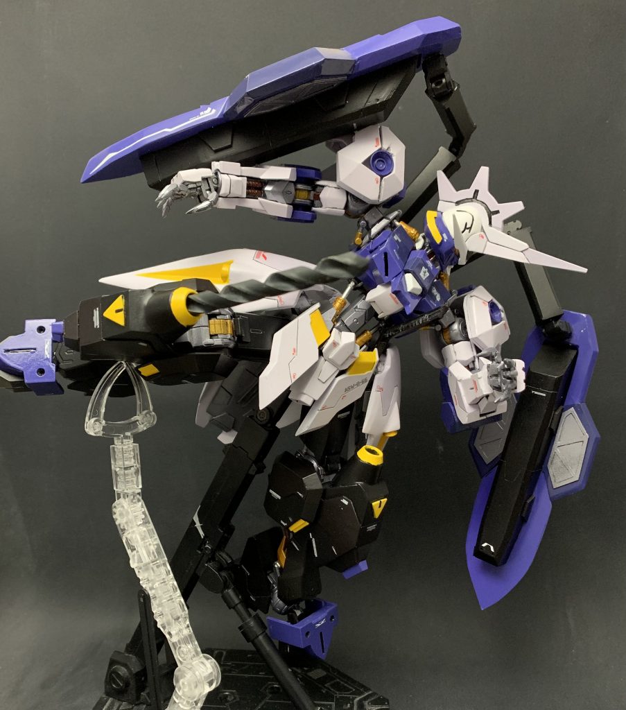 ドリル二ーは金属ドリルを使って再現できるようにしています