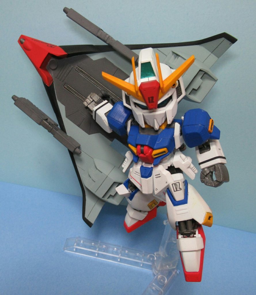 機体解説:アナハイムが製造した可変MSの試作機をカラバが譲り受けて、外見をゼータっぽくした機体(実は性能はネモ以下)。フライングアーマーはマークII用とゼータ用の中間サイズでシールドも兼ねているため、破損し過ぎると飛べなくなる。・・・というマニア心くすぐる機体です😊