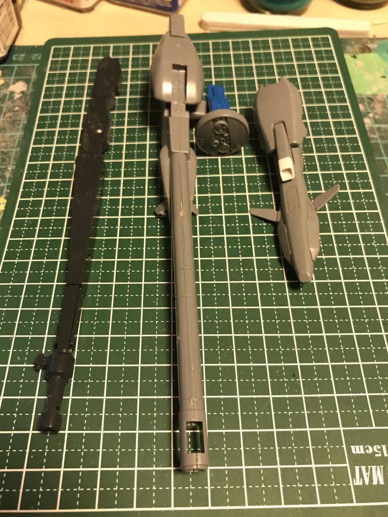 最大の武器であるビームスマートガンはC1とSガンダムのビームスマートガンをくっ付けたビームスマートガンになります