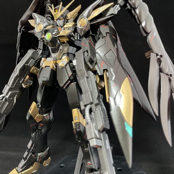 MG 1/100 ウイングガンダムゼロEW Ver.Ka ～リベリオン風仕立て～｜ちゃんイオ ‍ さんのガンプラ作品｜GUNSTA（ガンスタ）