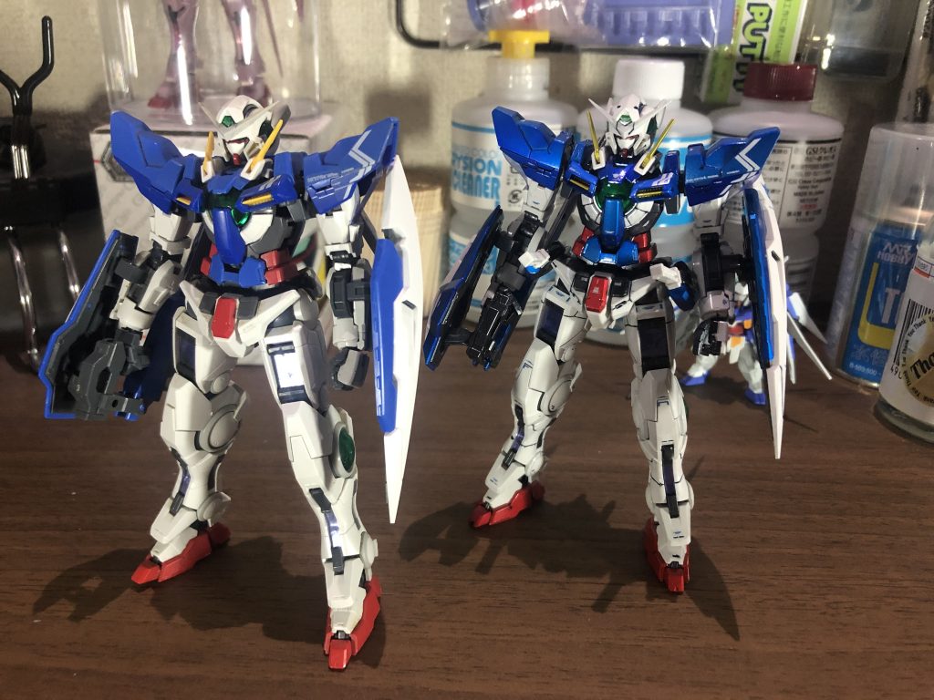 右が塗装作品で左が無塗装作品になりますこう並べてみると違いが見やすく分かりやすいですね(´∇｀)ｹﾗｹﾗ