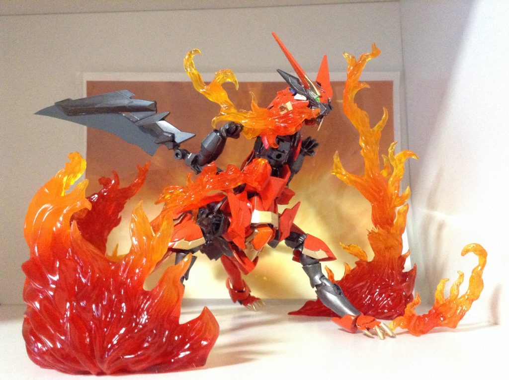 炎エフェクトを置いてみたり咥えさせてみたり。