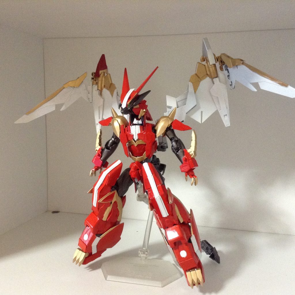 ヴェイガンはいい‥アルティメットを作るにはうってつけです。Uジークフリードを作り始めた時から こちらも作ろうと決めていました。