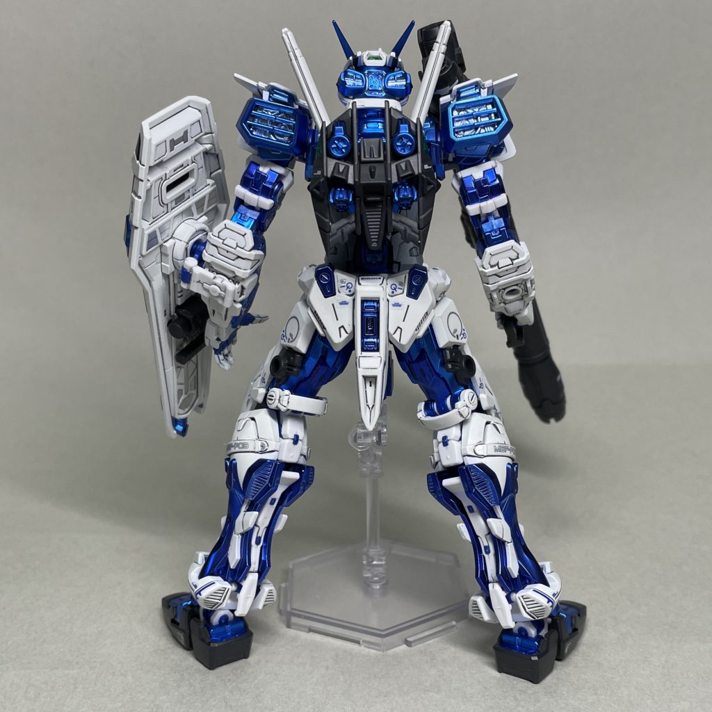 まうしろメッキパーツ部分には、スミ入れをしていません。