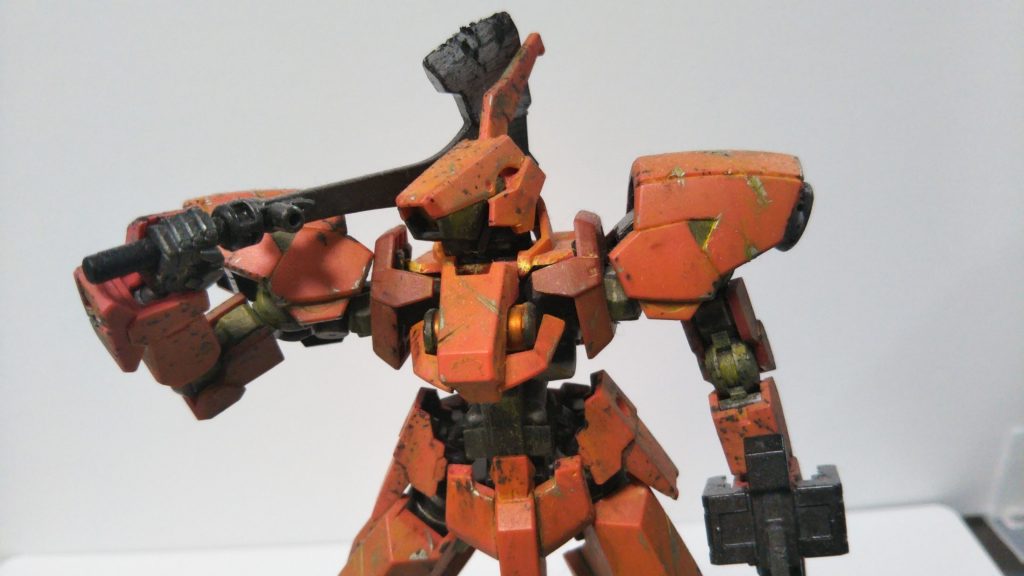 オルフェンズと言えば…ドツキ合い😅　そんなダメージが出せたらと…😁　成型色ベースです😎