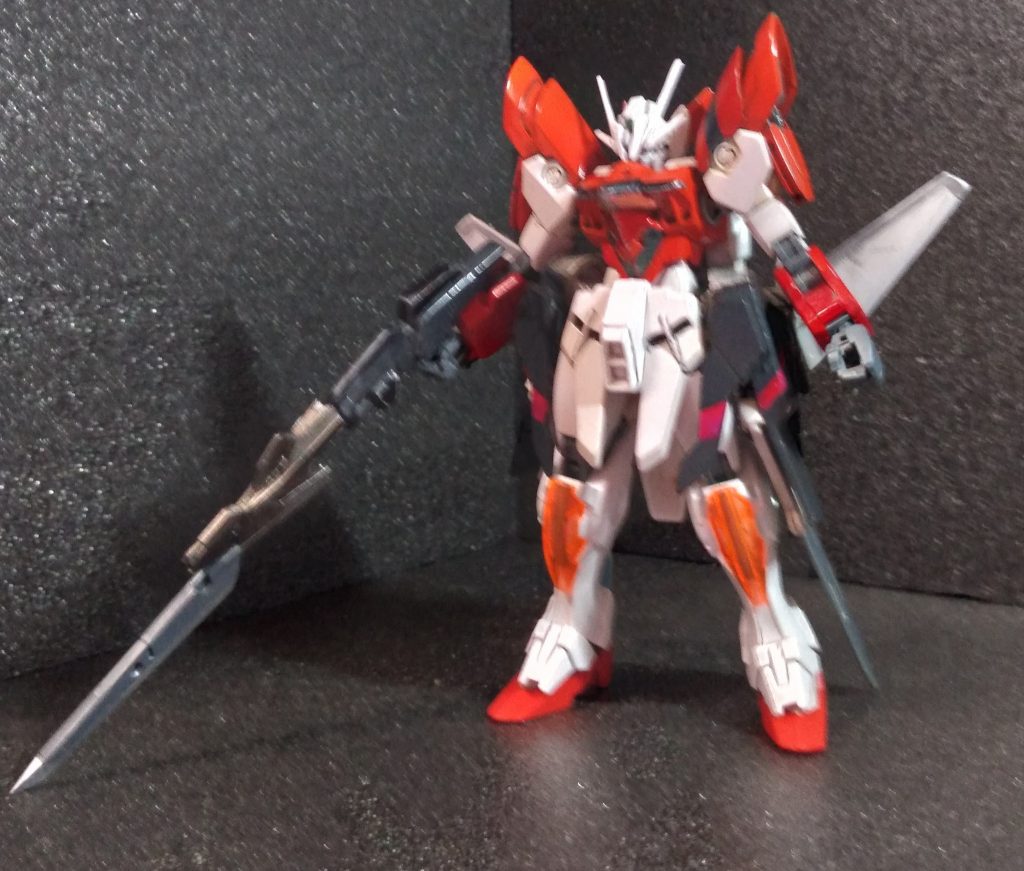 空戦フォーム：テンペスタ高機動空戦仕様、防御面に不安を抱えているが全てのパッケージの中でも高い機動性を誇る