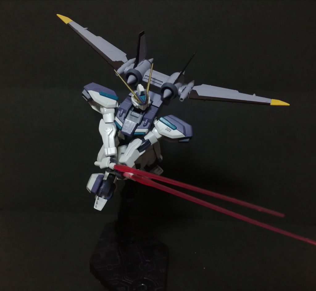 設定を読んだり考えたりするのは射撃武器の方が好き(というか細かい設定のある近接武器ってほとんど知らない気がする)だけど撮るのは近接の方が楽しい動きが派手だから?