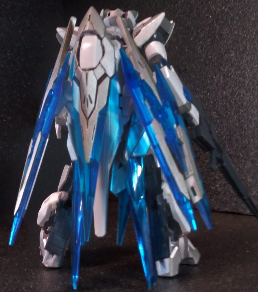 背中に綺麗に搭載出来る様に