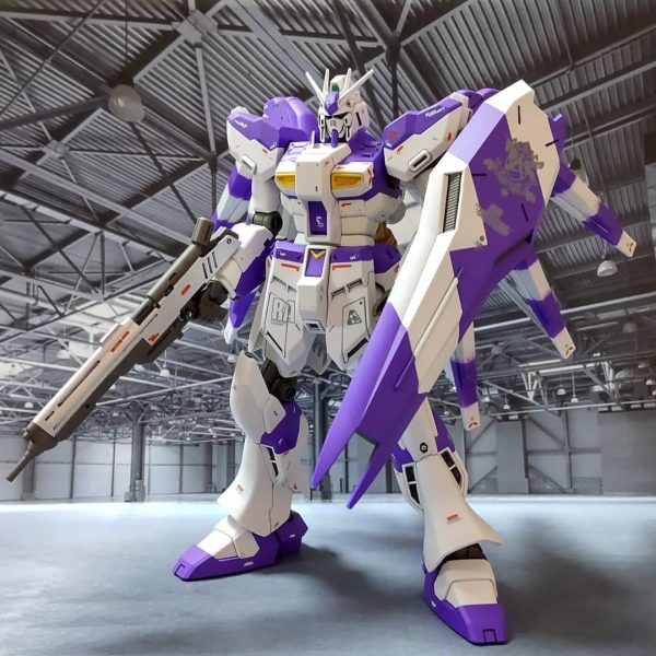 HGUC Hi-νガンダム 小説版カラー