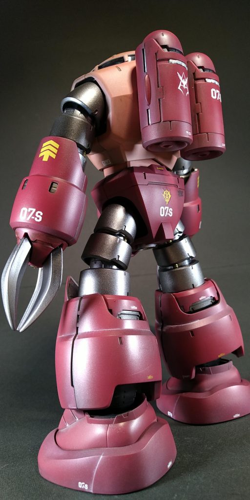 背後からもシャア専用アピール