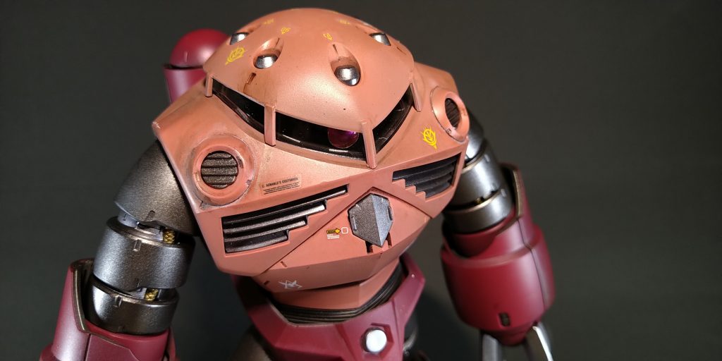 頭部(胸部?)アップ