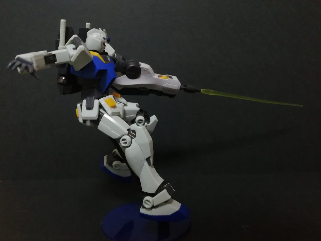 メイン写真候補だったヤツその3ここまで書くまで忘れていたが左腕以外の関節をガンダムマーカーのガンメタで塗装