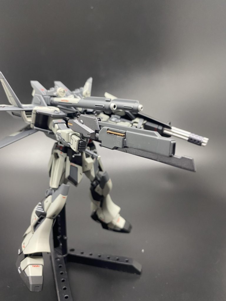 AoZから流用したレールガンは砲身を切り詰め射程を犠牲に取り回しの良さを優先、ソードオフレールガンにしてみました。上手くできたのではないかと。