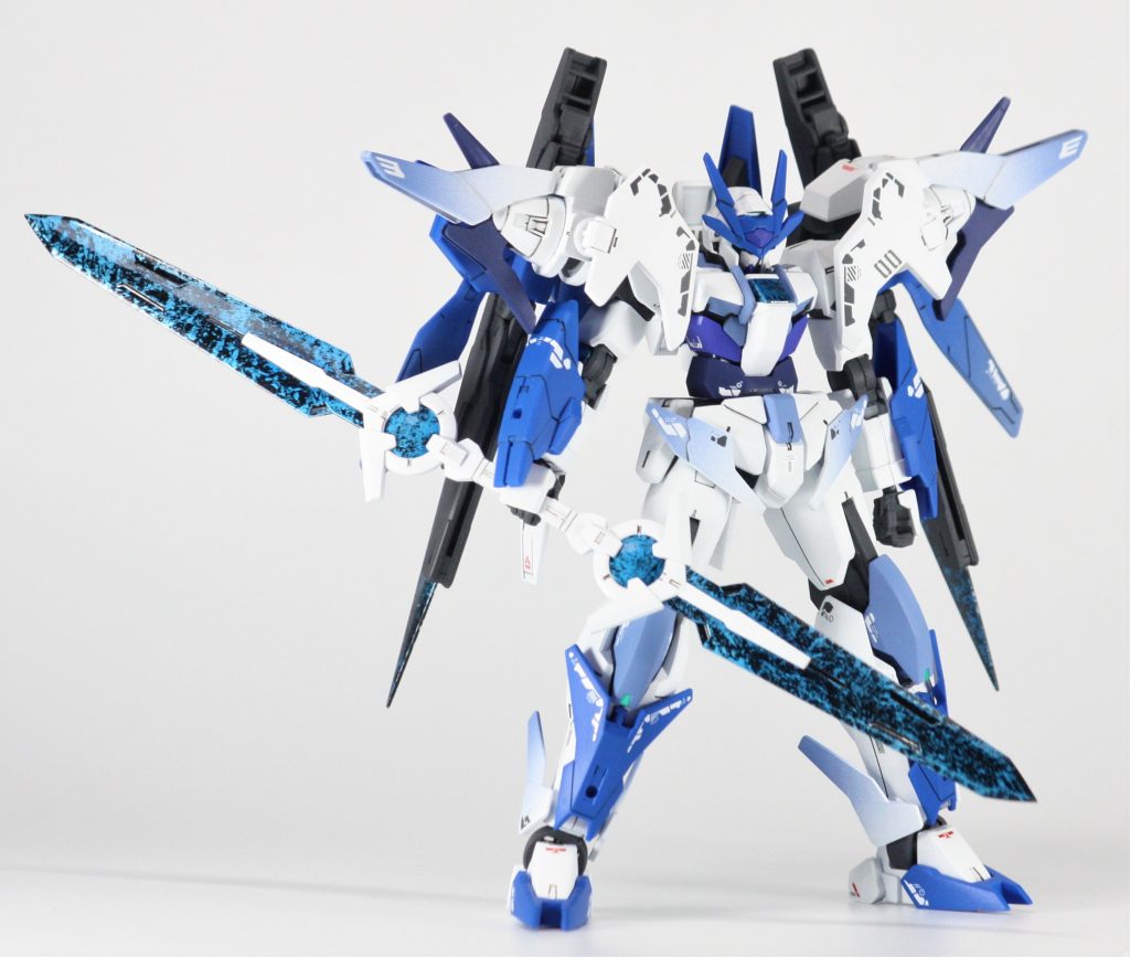 GNダイバーソードは2本を合体させ両剣風にしました。