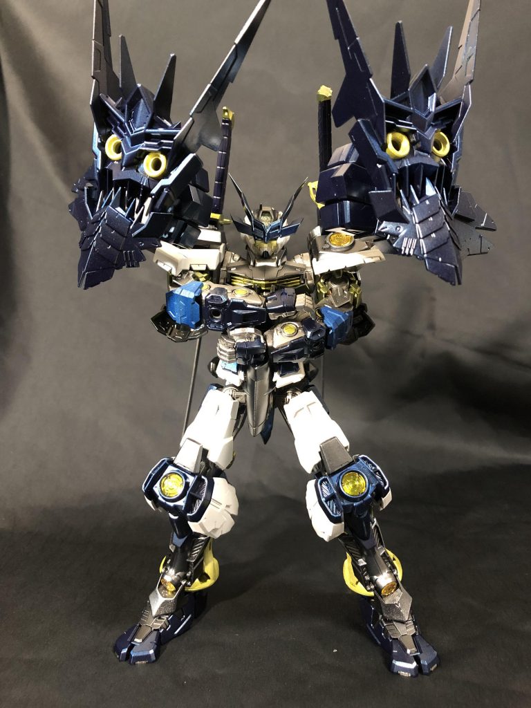 そうして出来上がりました戦国アストレイ。初期のカラー案とは違いますが結果として気に入っています。