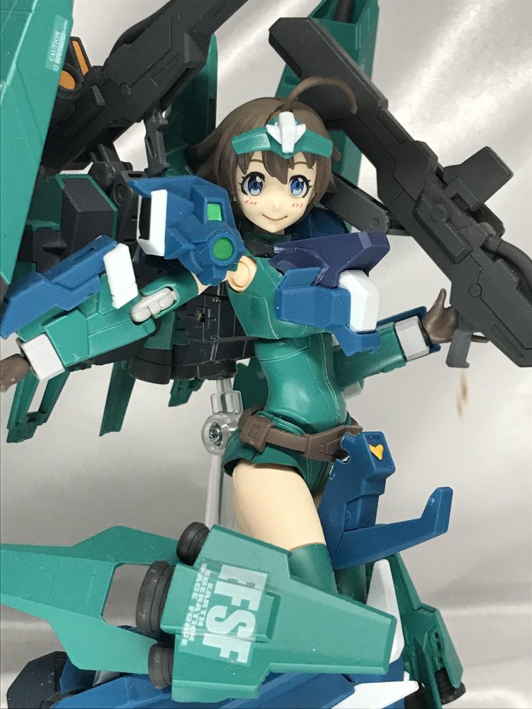 アップ。ナミさんの何がいいって色々盛っても足が綺麗に見れるから可愛い成分が失われないところですよね。