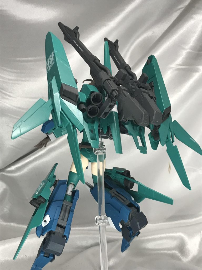 やっぱこういう機体はバーニア群がたまらないです(///▽///)