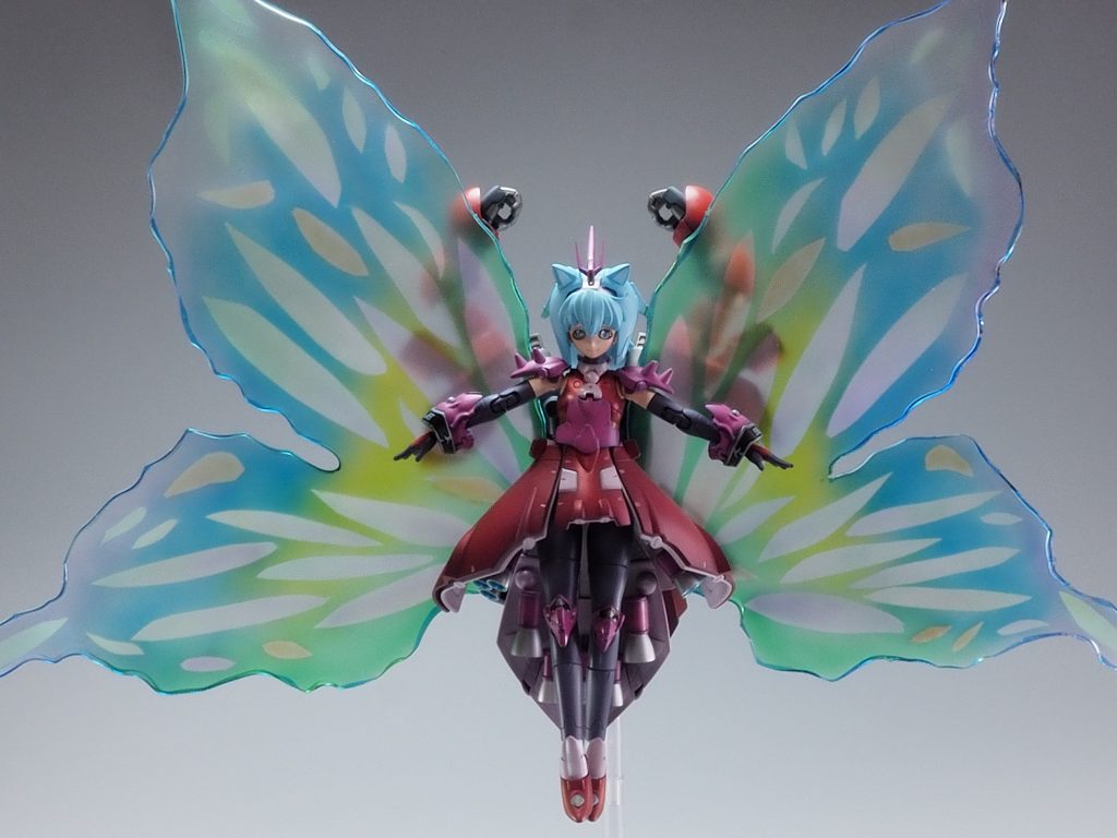 「月光蝶!」透明プラ板で月光蝶のエフェクトを作ってみました。5色のクリアーカラーでグラデーション塗装してます。