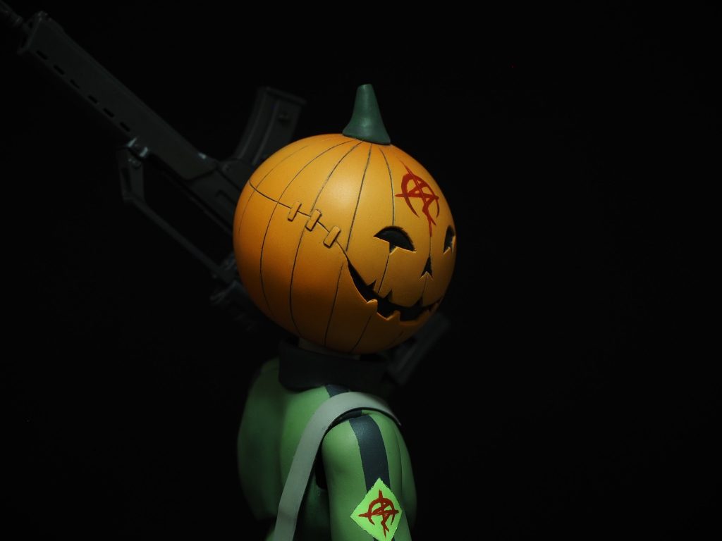 「悲鳴を上げるな！なんちゃらがイラ立つ」で有名な角度。銃については下記で説明します