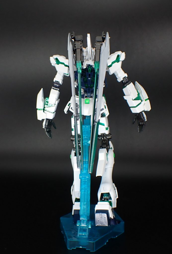 バックショット。構造としてはなんとなくアームドアーマーXCを意識しています。