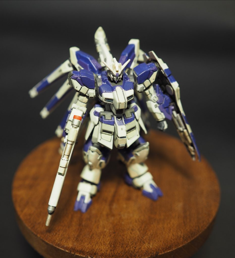 顎が引けるように首を少し延長して固定カメラの設定が良くわからず、端がぼやけちゃいました