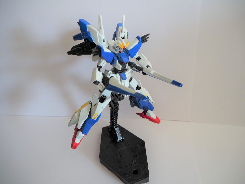 ヴェスパー展開！ヴェスパーは背中から腰に配置を変更しています。