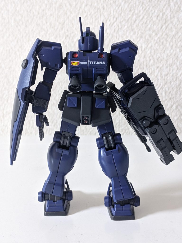 リアです。スラスターをビルダーズパーツの丸形スラスターに交換しました❗推力が多少上がってるかもですw