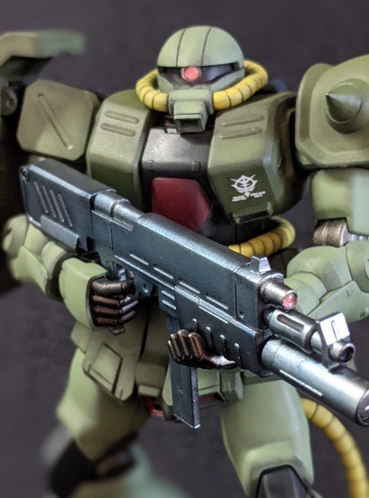 マシンガン、ちょっと大き過ぎる？