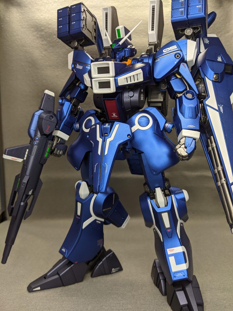 わかりにくいのですがミサイルポッドにナンバリングしてるのがお気に入りです♪