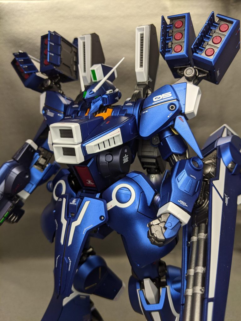 ミサイルポッド発射！！今！！！本当は観音開きとかにしたかったんですが諦めました(´･ω･`)