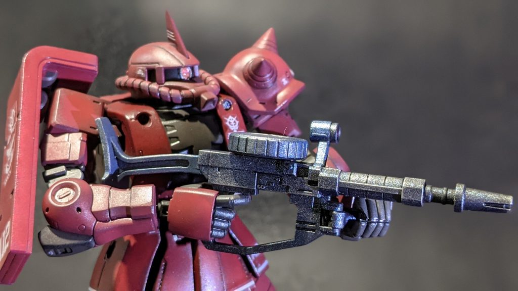 モノアイの加工等は私が塗装前にこっそりやりました。奥さんが気付いているのかは謎です。