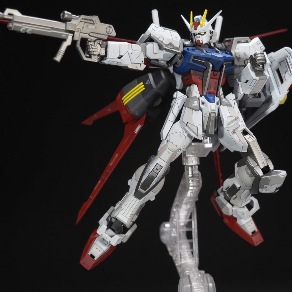 箱絵の射撃ポーズ。ダイナミックさが足りない…。