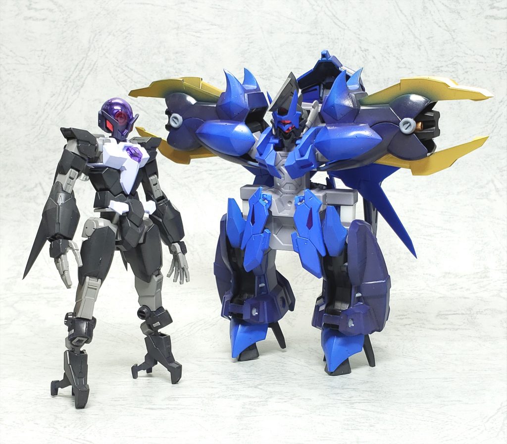 アルスコアは無改造で元キット同様分離展示変形が出来ます。