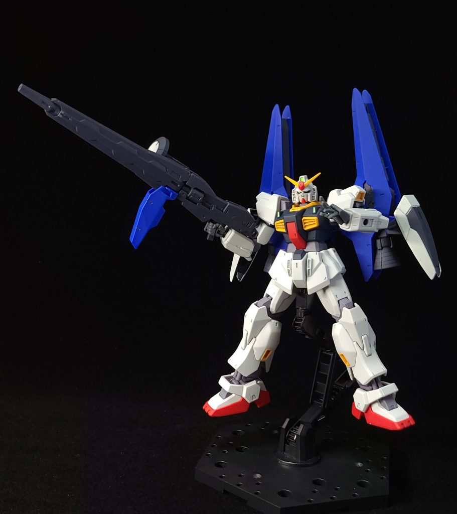 制作小話ガンダムMk-Ⅱはカメラアイとセンサー類を塗装しました塗装したのはその部分だけで他は成形色のままですテルティウムアームズは白い部分を塗装してありますMk-Ⅱのバックパックも組んであるのでノーマルのMk-Ⅱにすることもできます使用キット・HGUC 1/144 ガンダムMk-II(エゥーゴ仕様)・HGBD:R 1/144 テルティウムアームズ・HGBC 1/144 次元ビルドナックルズ「角」最後に子どもの頃にガンプラコンテストに応募しようとしたことがありますその時はガンプラを完成させることができなかったので応募はできませんでしたしかし今回はこうしてGUNSTAさんのコンテストに参加することができましたあの頃の自分にこの話をしたら喜んでくれるかなと考えたりしていますそれではここまで見ていただいてありがとうございましたみなさんお体には気をつけてお過ごしくださいませ