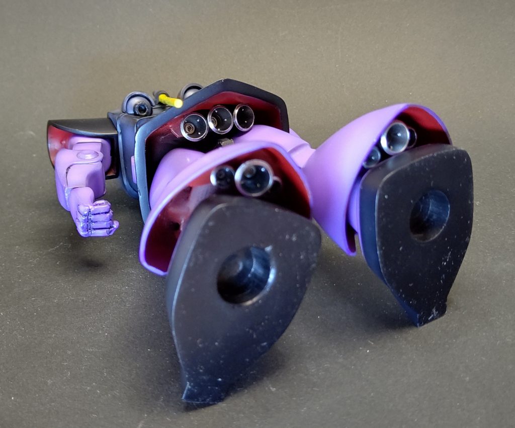 スカート、脚部に設定どおりにバーニヤ設置。