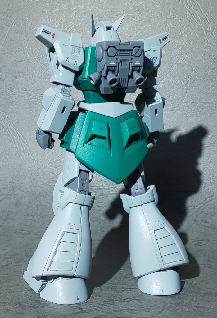 メインスラスターのバーニアの数は異なるが、ガルバルディβの物に近い連邦軍規格のものが選ばれ、バーニア数の調整、固定化等を施しガルバルディβのオリジナルに近づけて試験が行われた。