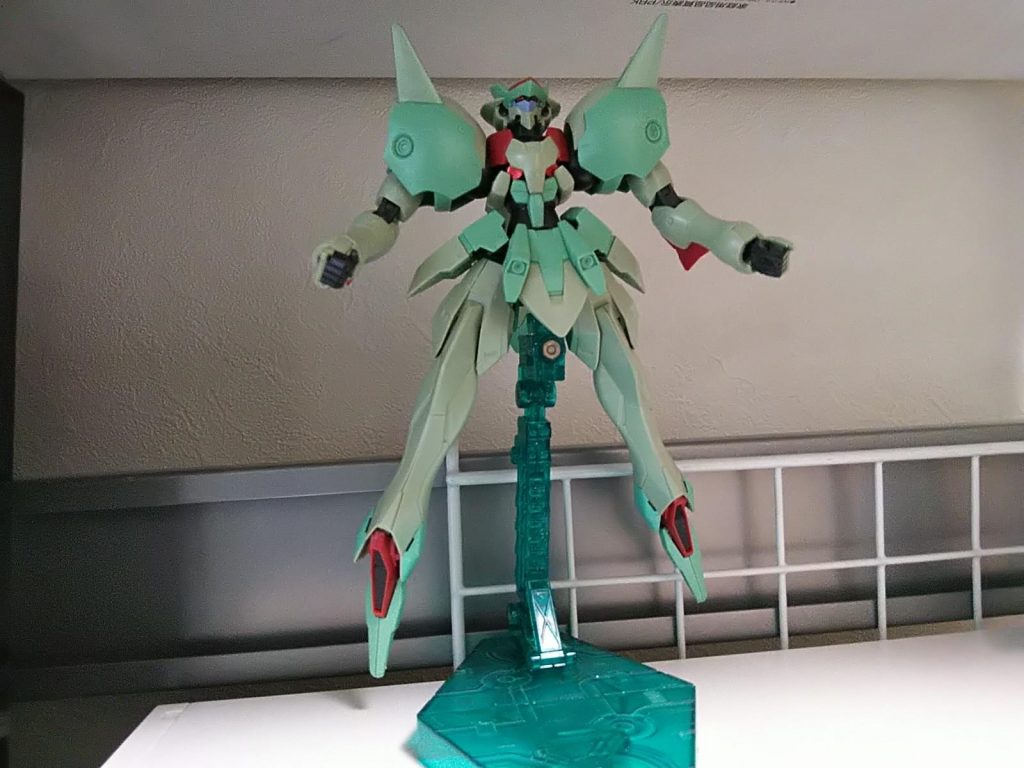 素体となったガデッサ。