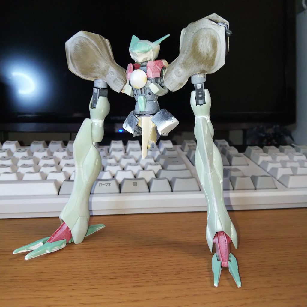 いろんなジャンクパーツを寄せ集め、どうにかそれっぽくできたかなと思います。