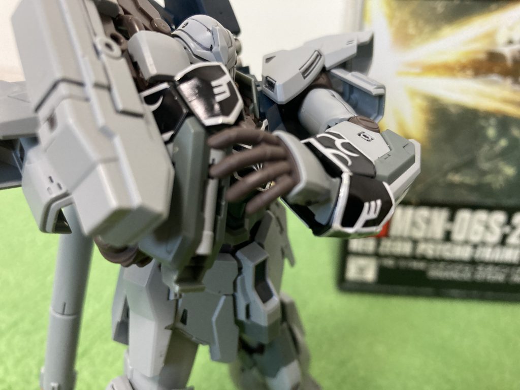 ビームサーベル抜刀！(←ここすき)以上シナンジュスタインでした。ガンダムNTを見て、一目惚れした機体がこいつでした。購入できて本当に満足です。それではまた。