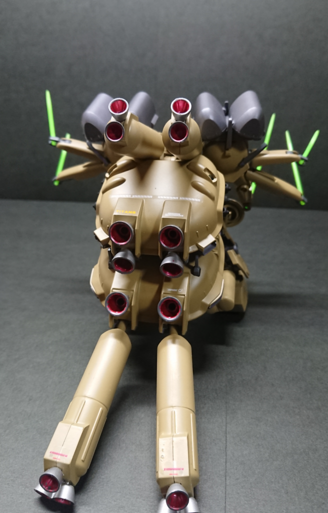 プロペラントタンクとバーニアの迫力がなかなか。 