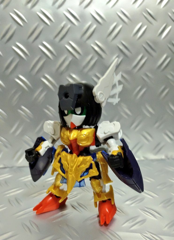 制作工程も少し改造箇所は少ないですが髪飾りの細かい所は難しかったです