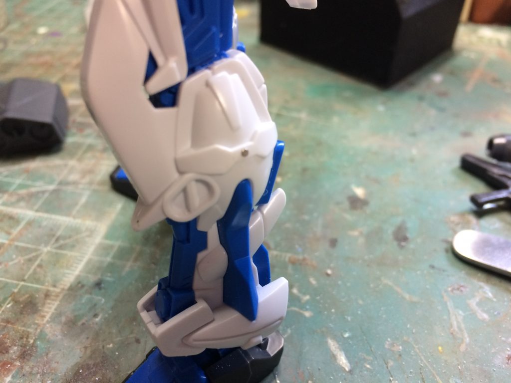 脚部のバルデュスは、脚の方にネオジム磁石を仕込んであります。