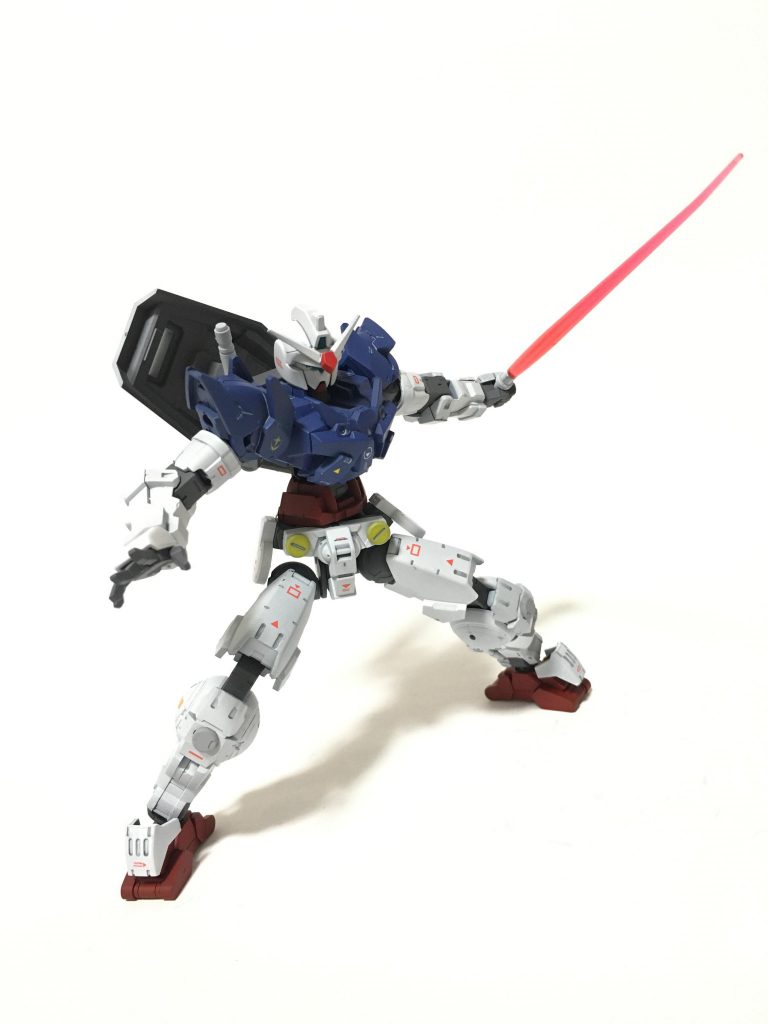 塗装は水性ホビーカラーを使用し、エアブラシで行いました。最後はつや消しで仕上げています。