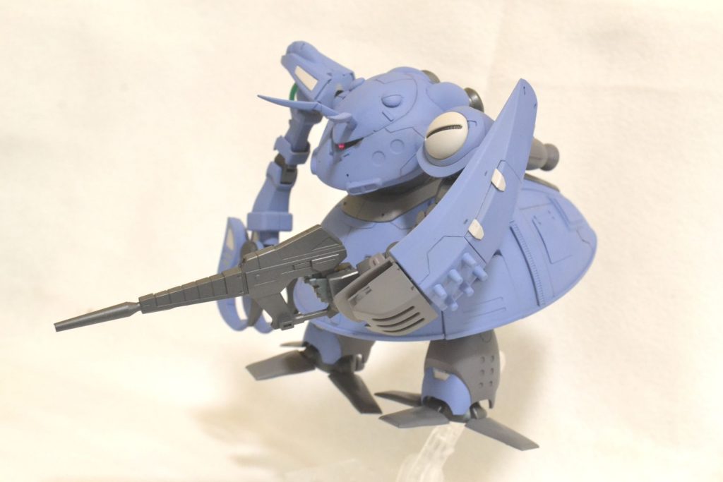 地上イメージ強力なホバリング機能で短時間の浮遊が可能。