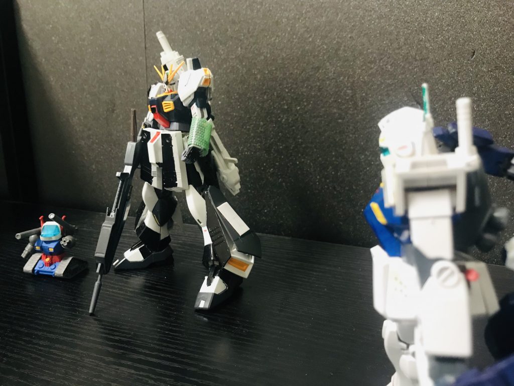 ジムII「あ…あれ？ガンキャノンくんは？」νsガンダム「う、後ろ！」ジムII「ふぁ？」