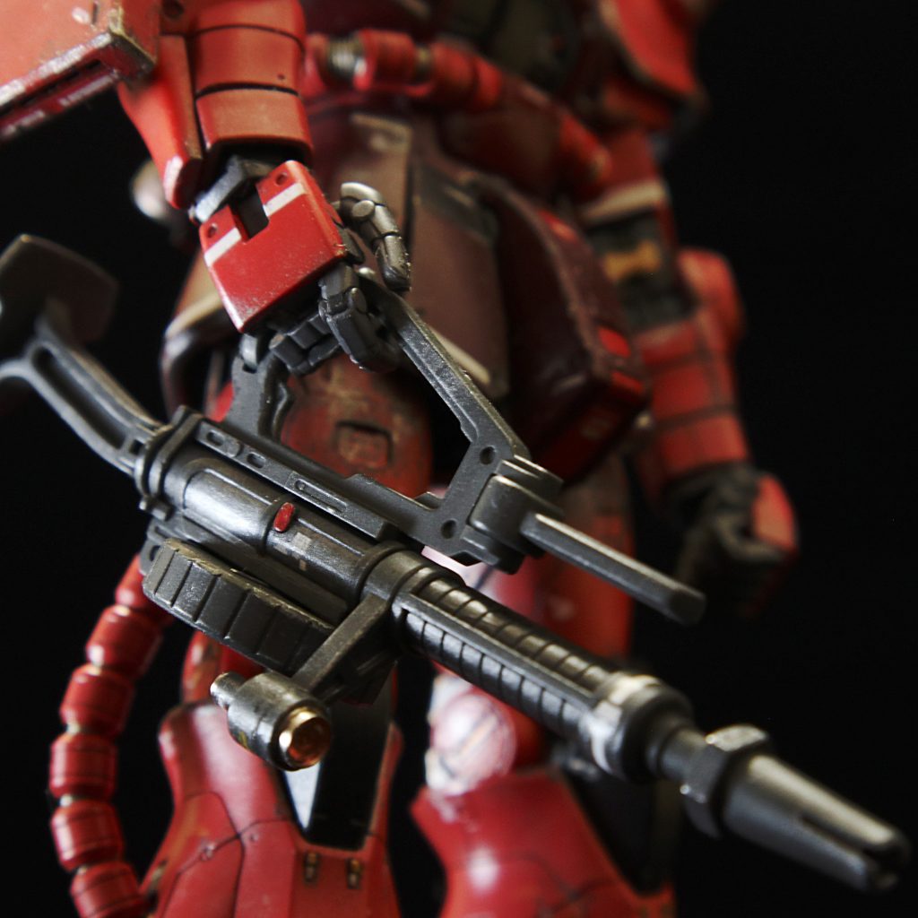 1/144と小型サイズなので、重量感を出すのが難しい。