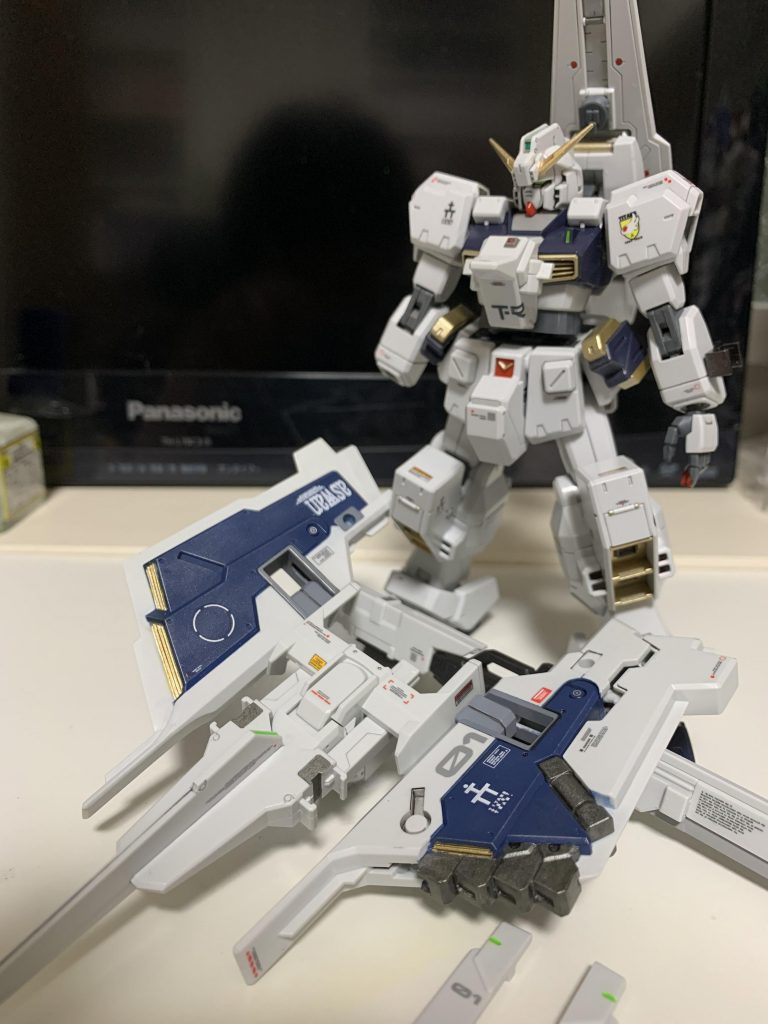 デカール悩み中。。