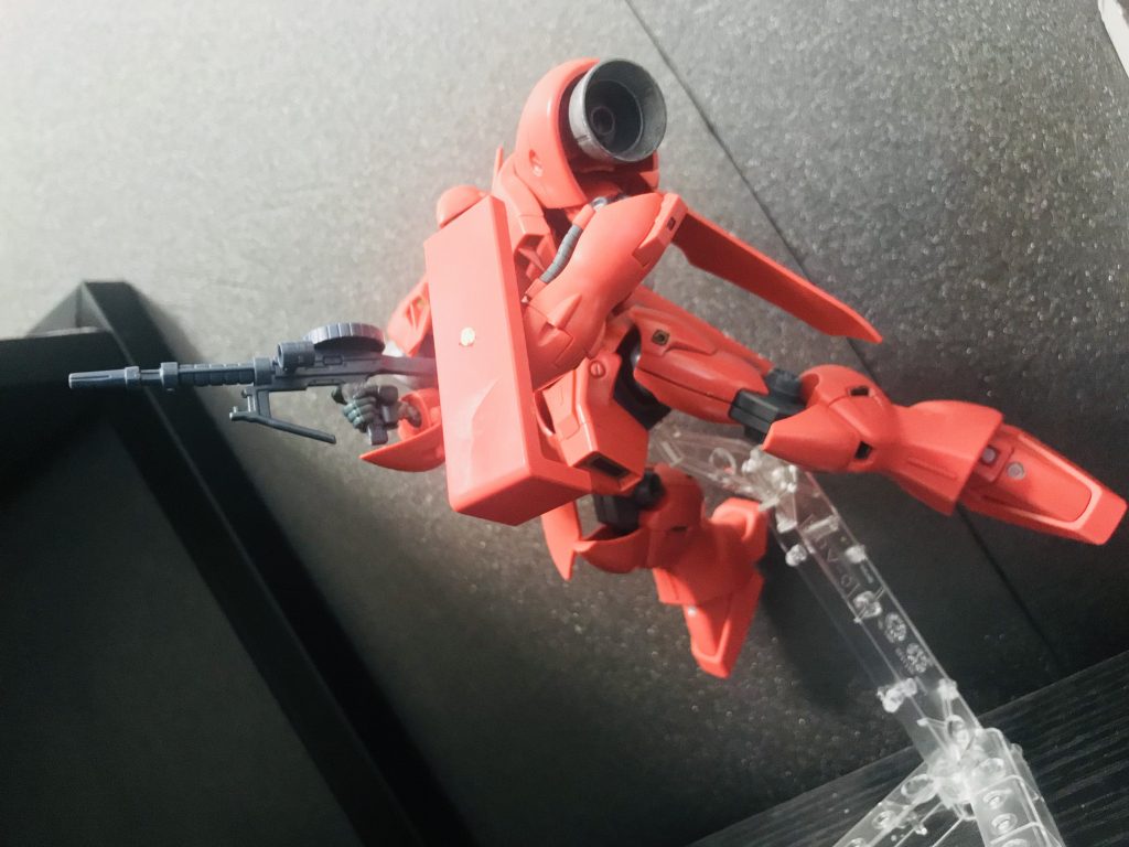 ？？？「見つけたぞ！ガンダム！」