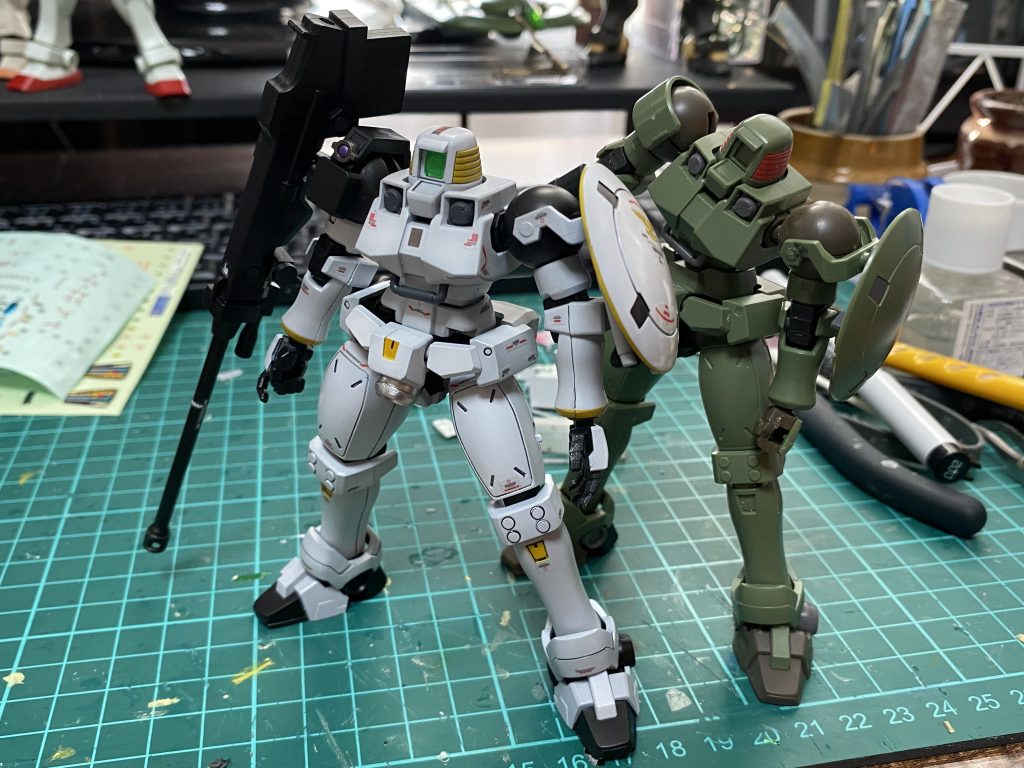 白く塗っただけですが、思いの他、トールギスみたいになりましたw